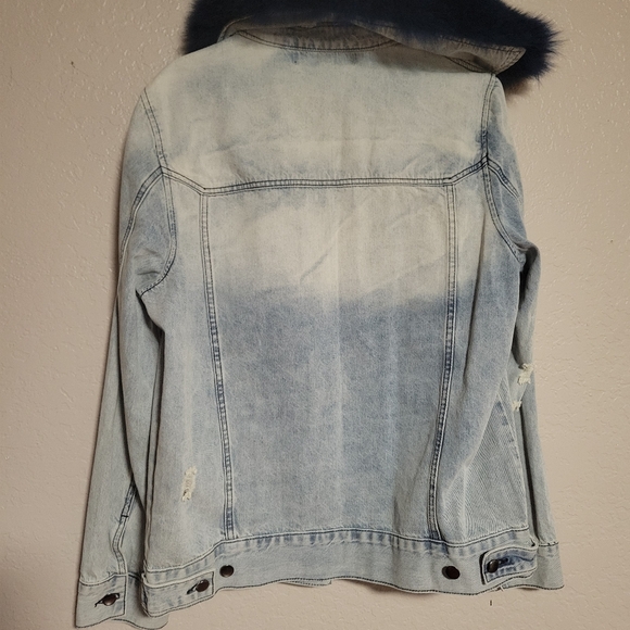 Ava Kris Jean Jacket with Midnight Blue Collar - Picture 2 of 4
